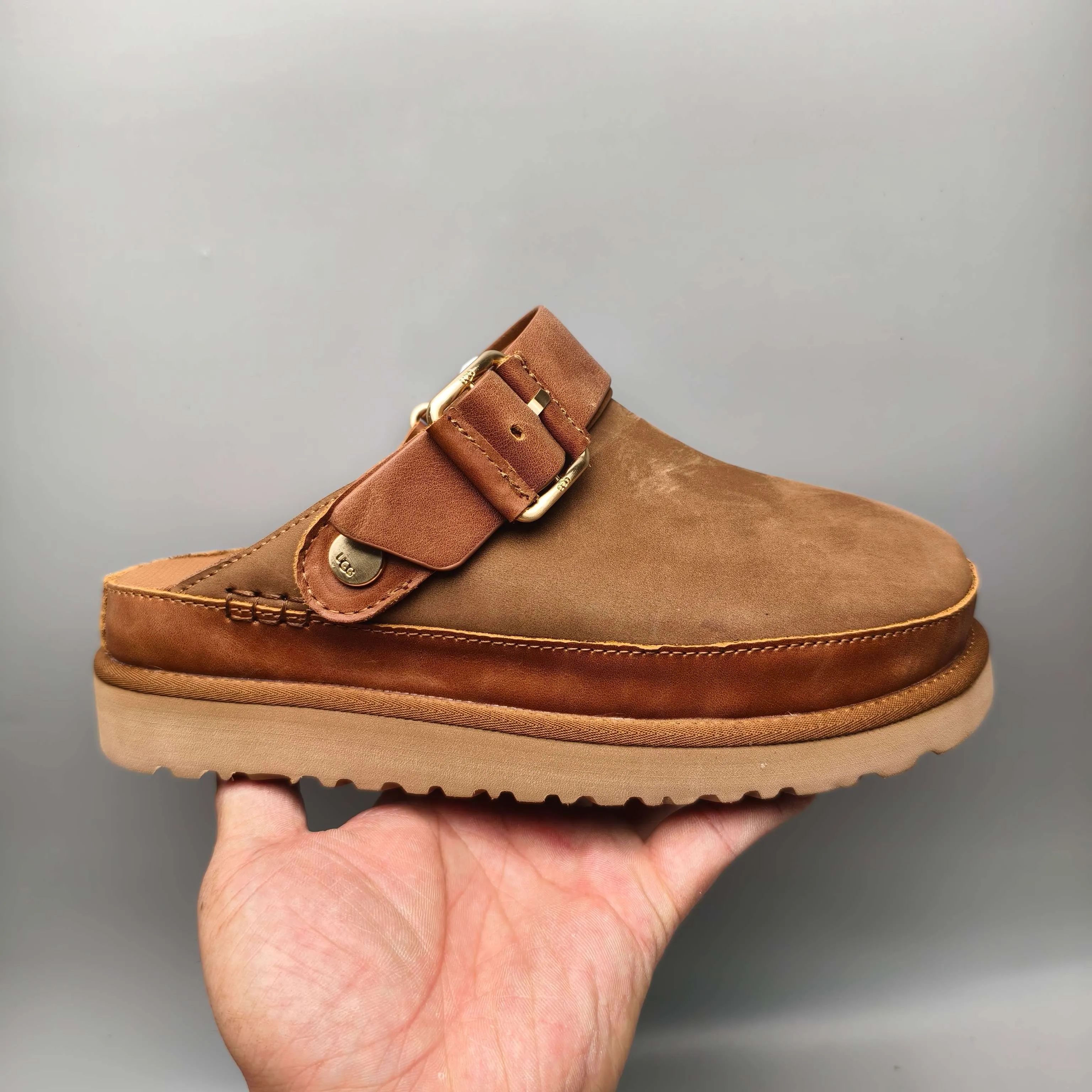 💰520 9590 New spring and summer slip-on sandals Color: Maroon Sand Black Size: 35-41